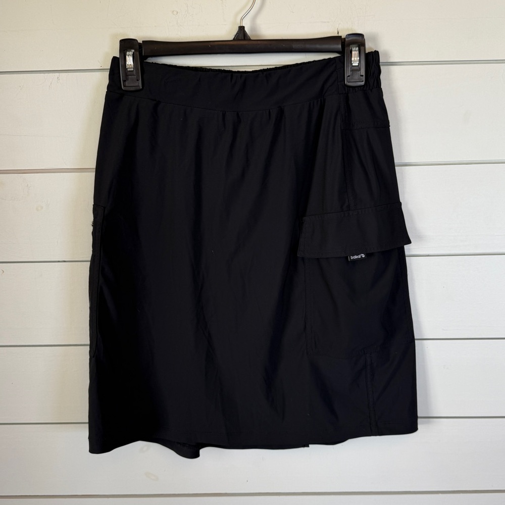 Baleaf black cargo‎ skirt women’s size small